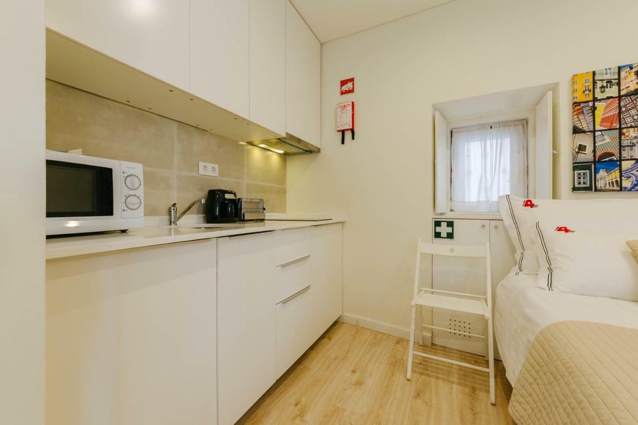 Rent4Rest Lisbon Downtown Tiny Studio Apartments Kültér fotó